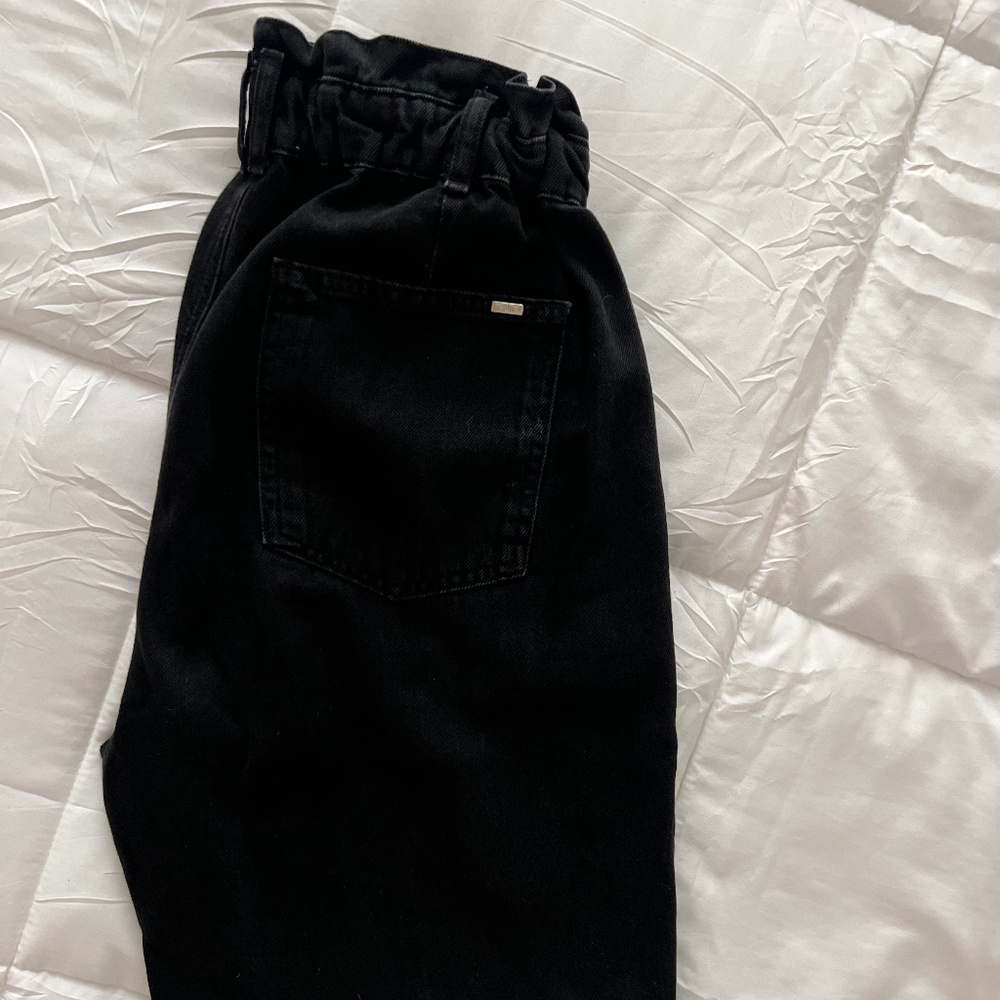 Black Zara paper bar jeans